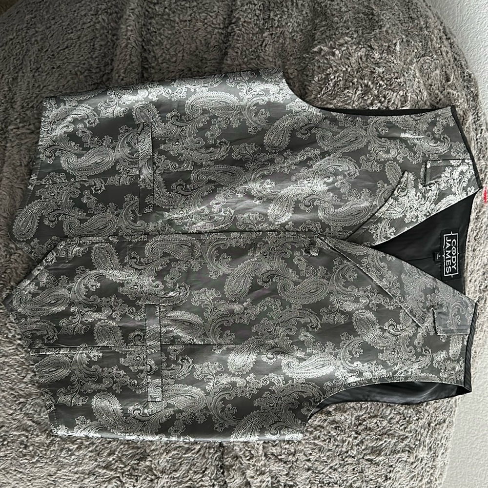 Cody James M  vest  NWOT